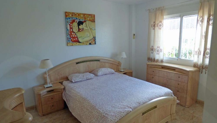 fantastic villa 5 bedrooms in la marina