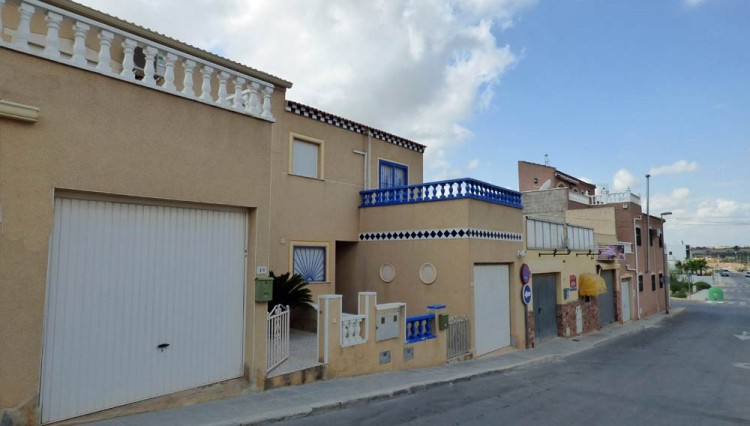 townhouse in benijofar