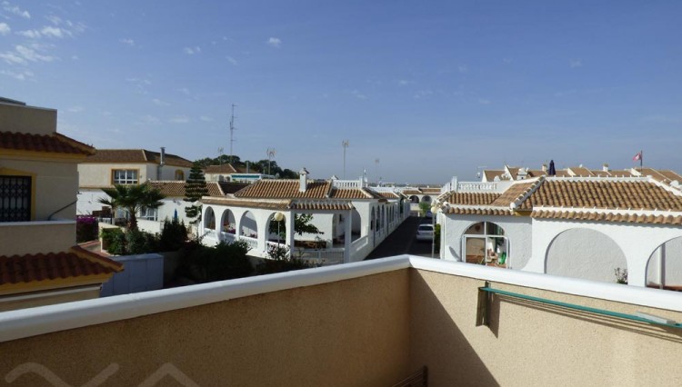 topfloor apartment with solarium in los estanos