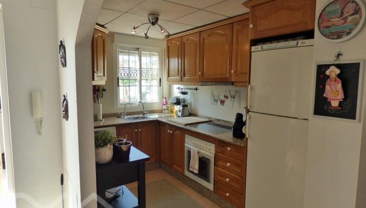 topfloor apartment with solarium in los estanos