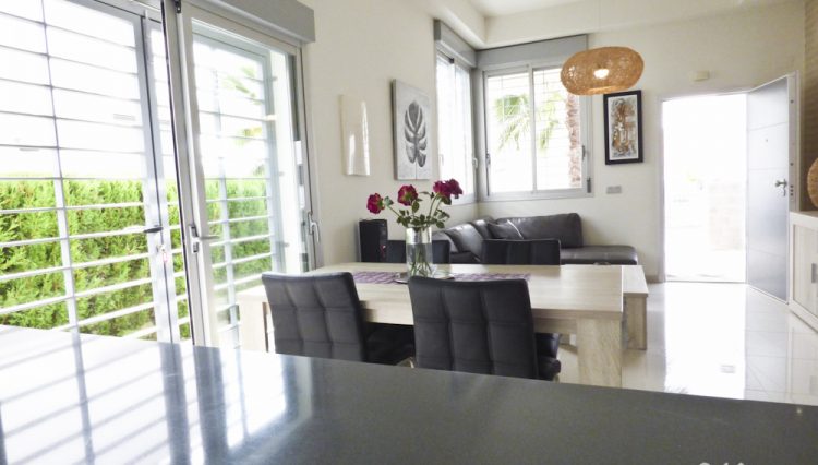 Lovely Townhouse with Solarium in Laguna Park, Rojales, Costa Blanca, Alicante