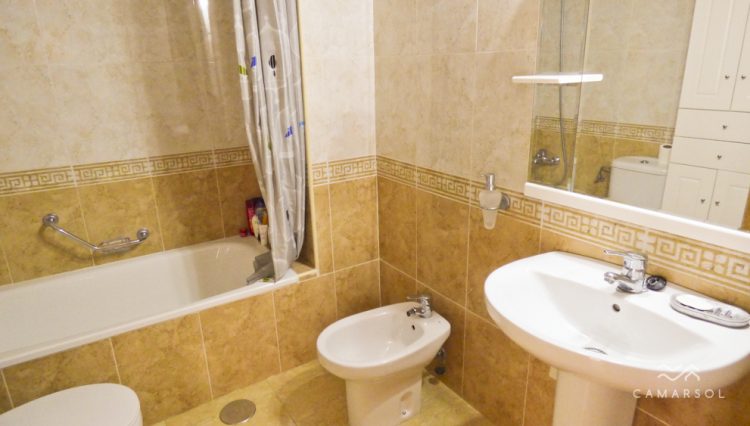 Apartment with sea views in Guardamar, Alicante, Costa Blanca