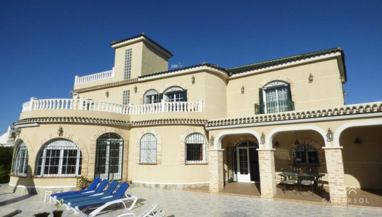 fantastic big villa torrevieja costa blanca alicante