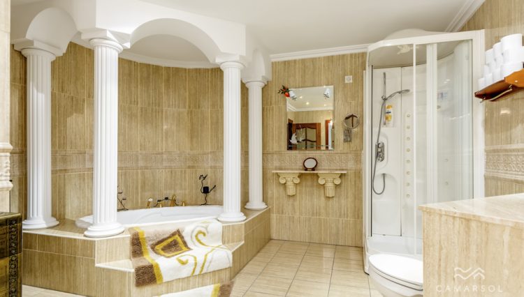 fantastic villa la marina, costa blanca, alicante