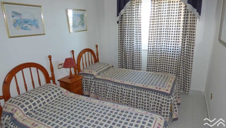 CAM10204 (4)