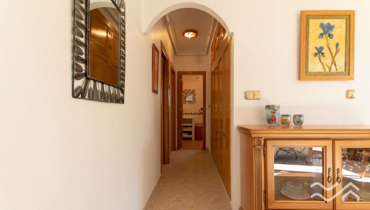 CAM10228-22