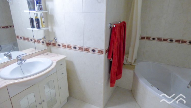 CAM10229-Web-23