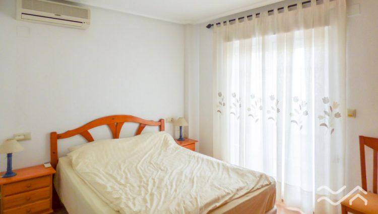 CAM10232-Web-11
