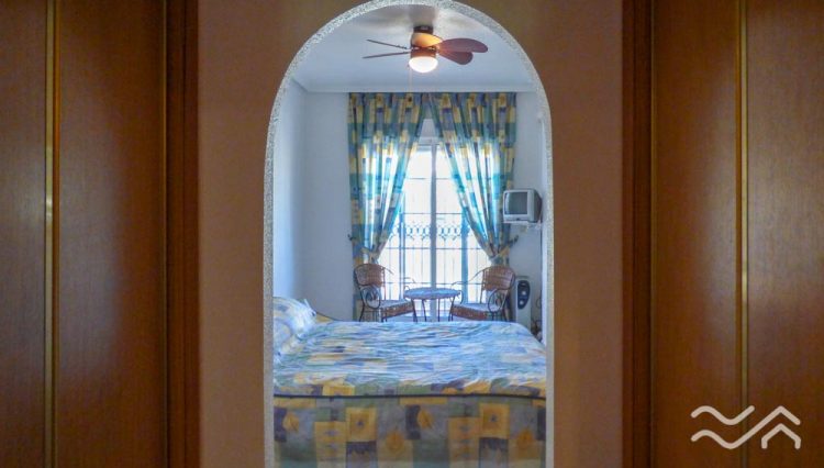 CAM10236-Web-23