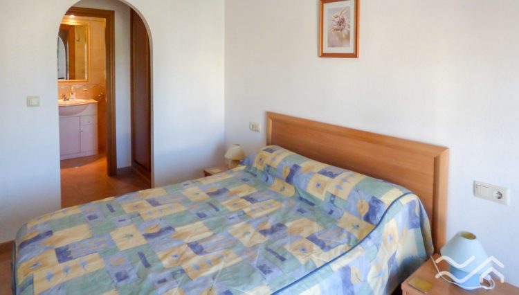 CAM10236-Web-24