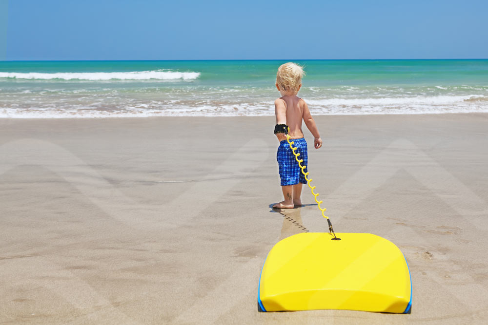 playing on beach in guardamar