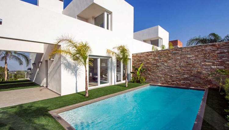 new villas 3 bedrooms in rojales