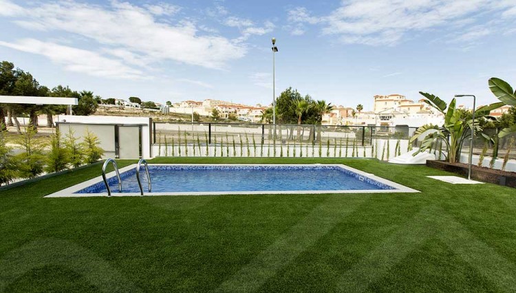 hage med basseng orihuela costa