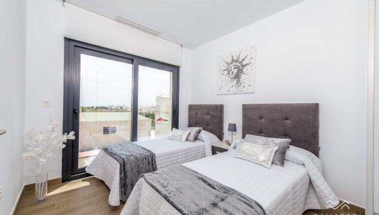 NEW Elegant Villas with Private Pool in Ciudad Quesada, costa blanca, Spain
