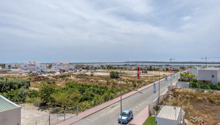 NEW Elegant Villas with Private Pool in Ciudad Quesada, costa blanca, Spain