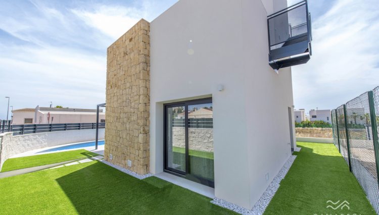 NEW Elegant Villas with Private Pool in Ciudad Quesada, costa blanca, Spain