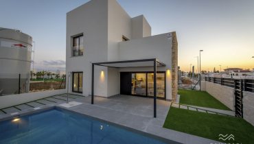 NEW Elegant Villas with Private Pool in Ciudad Quesada, costa blanca, Spain