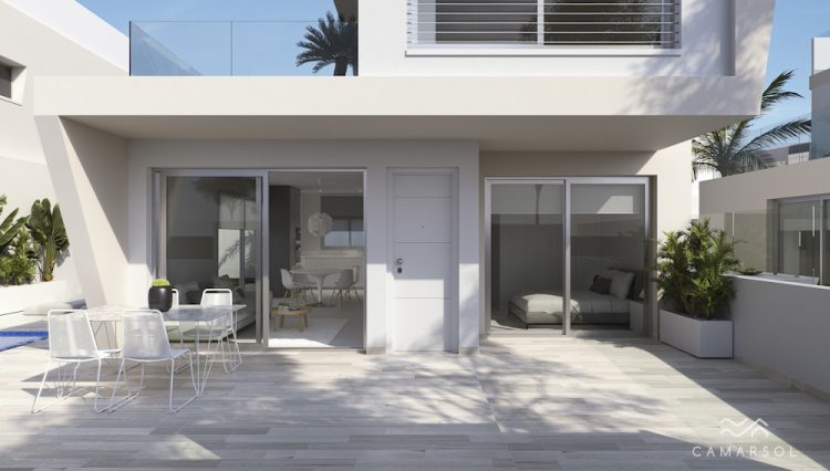 NEW Luxury Villa right by the sea in Mil Palmeras Costa Blanca, Alicante, Spain