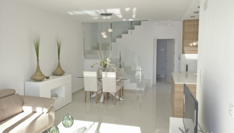 quality villa close to the beach costa blanca torre de la horadada