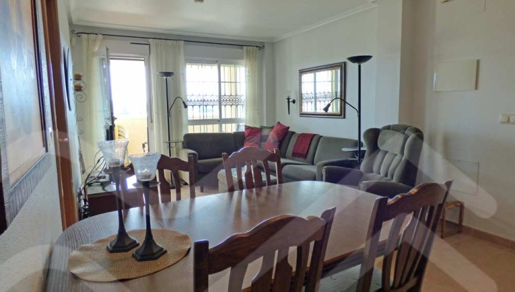light livingroom top floor apartment in los estaños