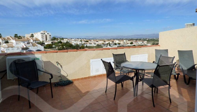 solarium top floor apartment in los estaños
