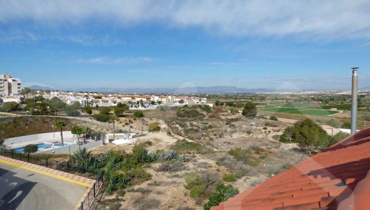 views top floor apartment in los estaños