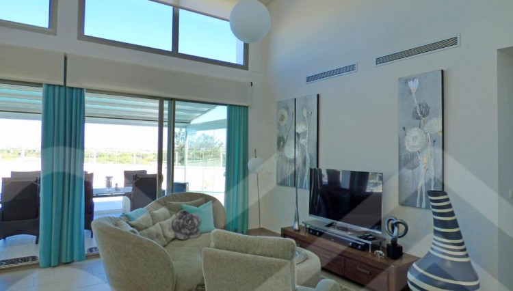 light livingroom rojales