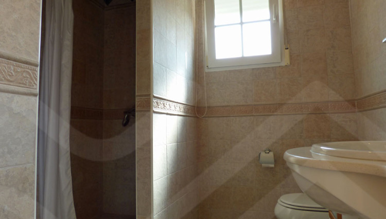 bathroom magnificent villa in torre de la horadada